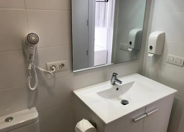 Suites Marina 3* 瓦伦西亚