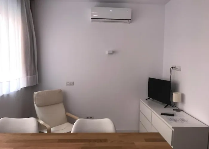 Suites Marina Hotel Valence