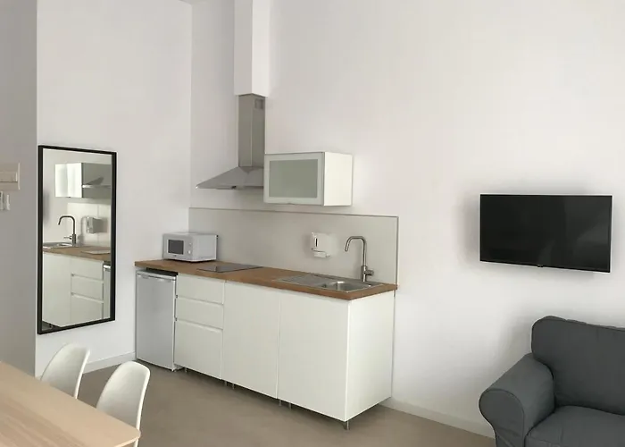 Suites Marina 3* Valence