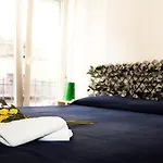 Loft Independiente Con Piscina Compartida En Centro De דירה *