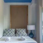 & Co. Saler Boutique Hotel