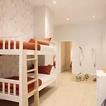 Florit Flats - The Maritim Serreria 4* Valencia