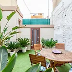 Сasa de vacaciones Casa Espectacular De Diseño Con Jardin Interior