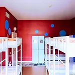 Purple Nest Hostel *
