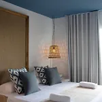 & Co. Saler Boutique Hotel