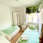 De Temporada En Malvarrosa Vacaciones Largas Long Desde 11 Noches *