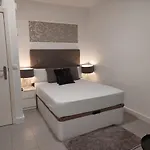 Rous - Solo Adultos *