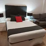 Rous - Solo Adultos Hotell