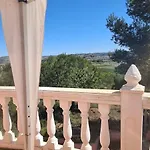 Lantställe Chateau Angelique