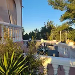 Chateau Angelique * Valencia