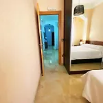 Pensjonat Cerca Al Puerto Shared