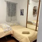 Malvarrosa Comoda Y Sencilla Cerca De La Playa