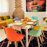 Penthouse Duplex In A 4 Floors Spanish House -8 Min To Center By Metro דירה ולנסיה