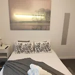 Konukevi Small And Cozy - G10