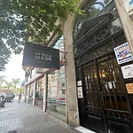 Mirador 2 Del Mercado - Con Bano Privado En El Centro De La Ciudad Vella ホームステイ *