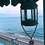 Blue Double Private At Front - En La Playa Piso Compartido