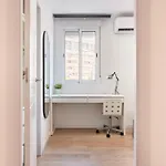 公寓 Spacious, Sunny Flat By Of Arts & Sciences