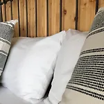 Md Modern - Jardines Szálloda *
