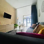 Flat For Family & Groups * Valencia