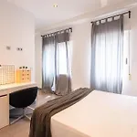 Florit Flats - Stylish 2 Bedroom Ac Wifi Terrace Attic In Center *