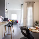 Florit Flats - Stylish 2 Bedroom Ac Wifi Terrace Attic In Center דירה ולנסיה