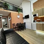 מלון דירות Cervero 24a 4*
