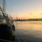 Barco Muy Espacioso Con Dos Terrazas Centro!! Valencia