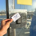 Barco Muy Espacioso Con Dos Terrazas Centro!! Valencia