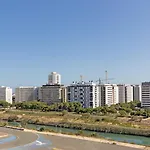 Guestready - Lovely Flat With Views In Lejlighed