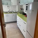 Tranquila Y Centrica Matrimonio En Vivienda Compartida *