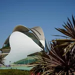 Travel Habitat Mediterranean Lofts * فالنسيا