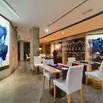 Atarazanas Hotel 4*
