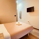 Optimus Comfort Campoamor 101 Πανσιόν 3*
