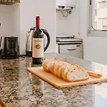 Cabanal House - 10 Min To Ocean , Fastwifi , Smarttv, Ac شقة فالنسيا