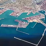 Magnificent Sailboat With Free Parking For Cars Valensiya