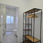 Privada Con Bano Privado I * Βαλένθια