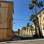 Privada Con Bano Privado I Δωμάτια σε οικογενειακή κατοικία Βαλένθια