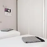 Parker The Urban Flats 公寓