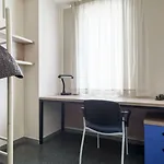 Residencia Universitaria Resa Damia Bonet شقة فالنسيا
