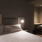 Hotel One Shot Colon Valence