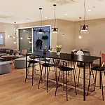 Hotel One Shot Colon Valence
