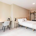Hq Arena Otel