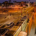 Cabanal Beachfront , 1 Min To Sea , Ac , Coffee , Balcony , Fastwifi *