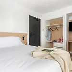 Apartmanhotel B48 Feria 4*