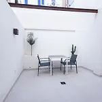 Yard Patraix By Concept Flats Vendégház Valencia