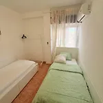 De Temporada En Malvarrosa Vacaciones Largas Long Desde 11 Noches Valência