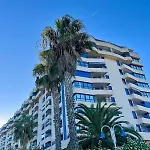 شقة Beachfront Family