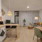 아파트 Comfortabel Next To La Marina *
