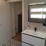 Coqueto Apartmento En * 발렌시아