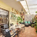 Oasis Epifito Urbano Botanical Wellness Oasis Near Of Arts & Sciencies *